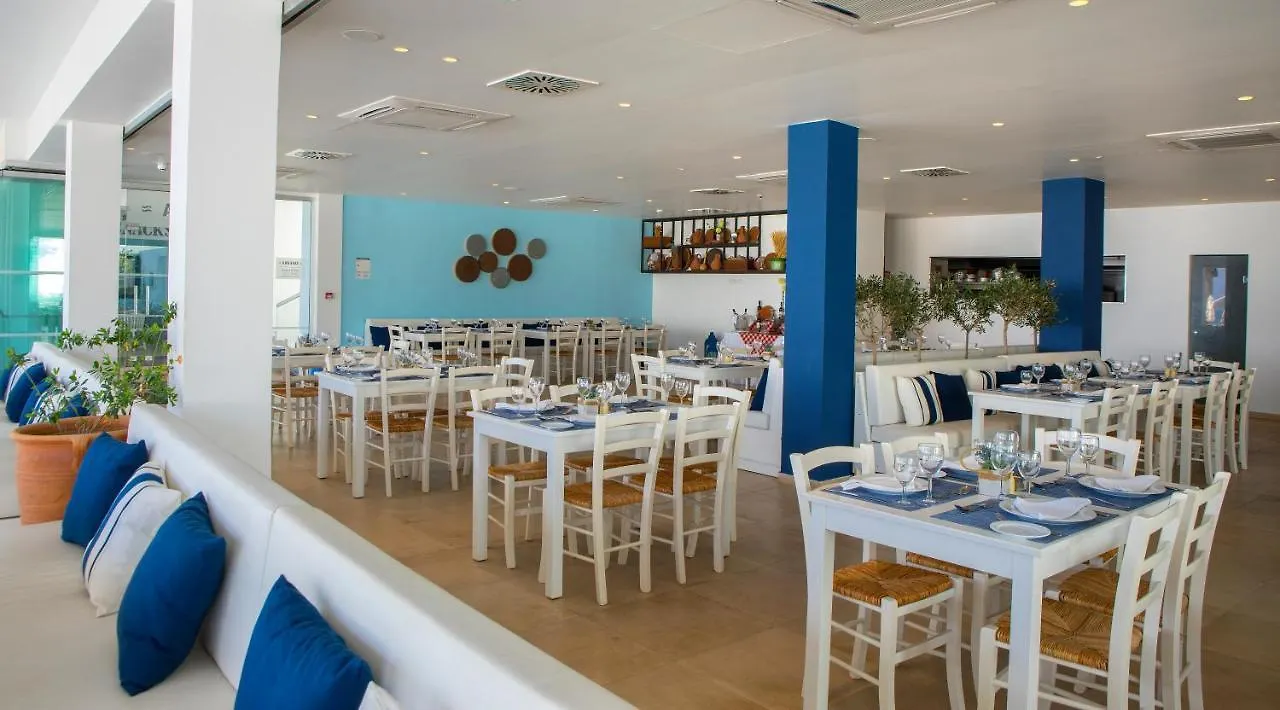 Nausicaa Beach Hotell Protaras 4*,