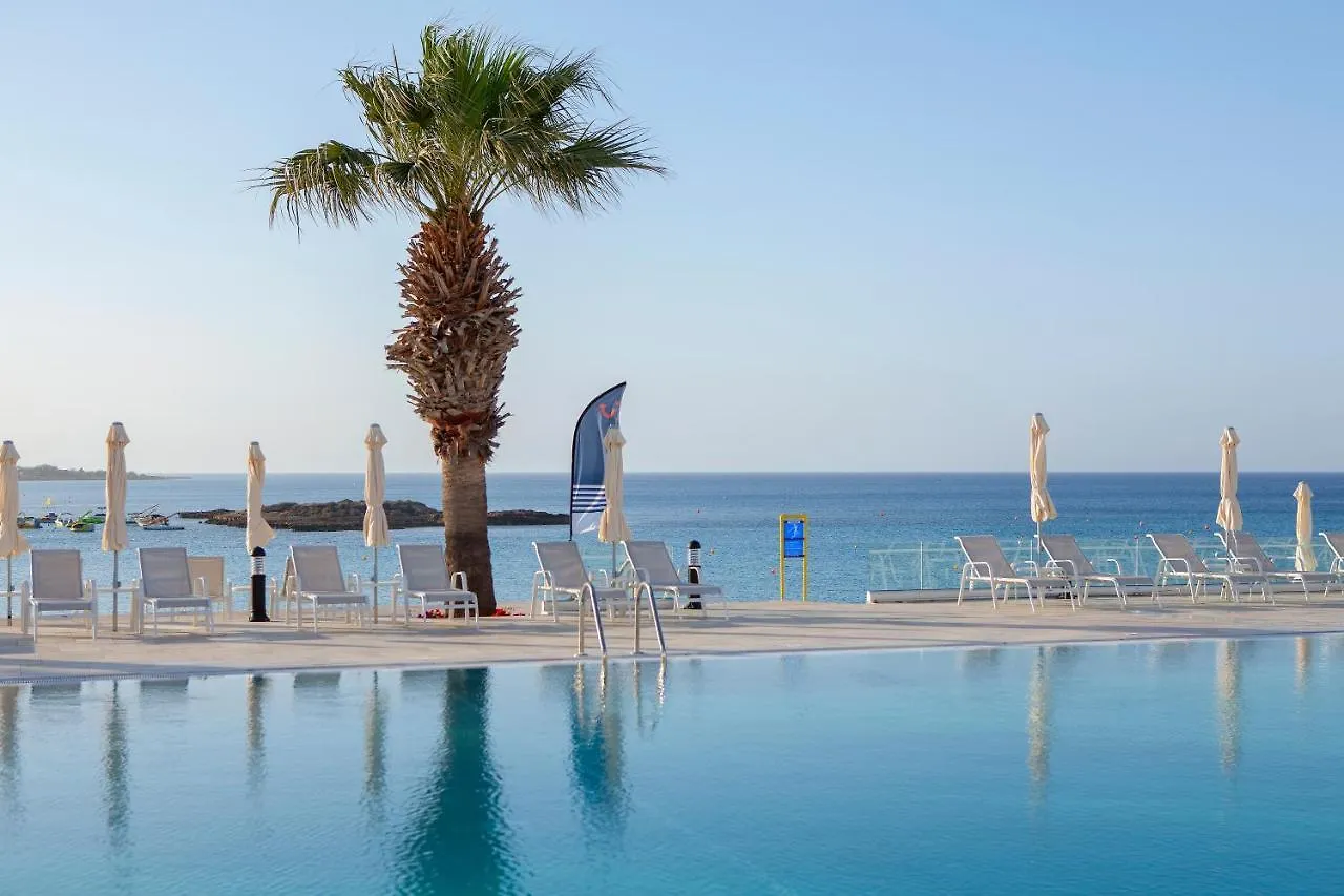 Nausicaa Beach Hotell Protaras Semesteranläggning (resort)