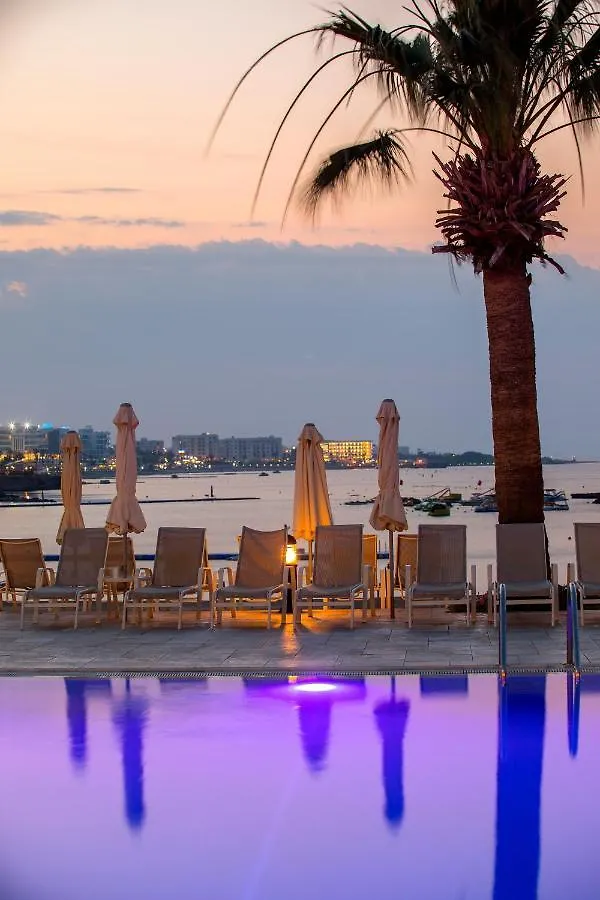 Nausicaa Beach Hotell Protaras 4*,  Cypern